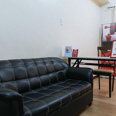 Reddoorz Plus @ Urban Deca Tower Edsa 2 Mandaluyong Eksteriør bilde