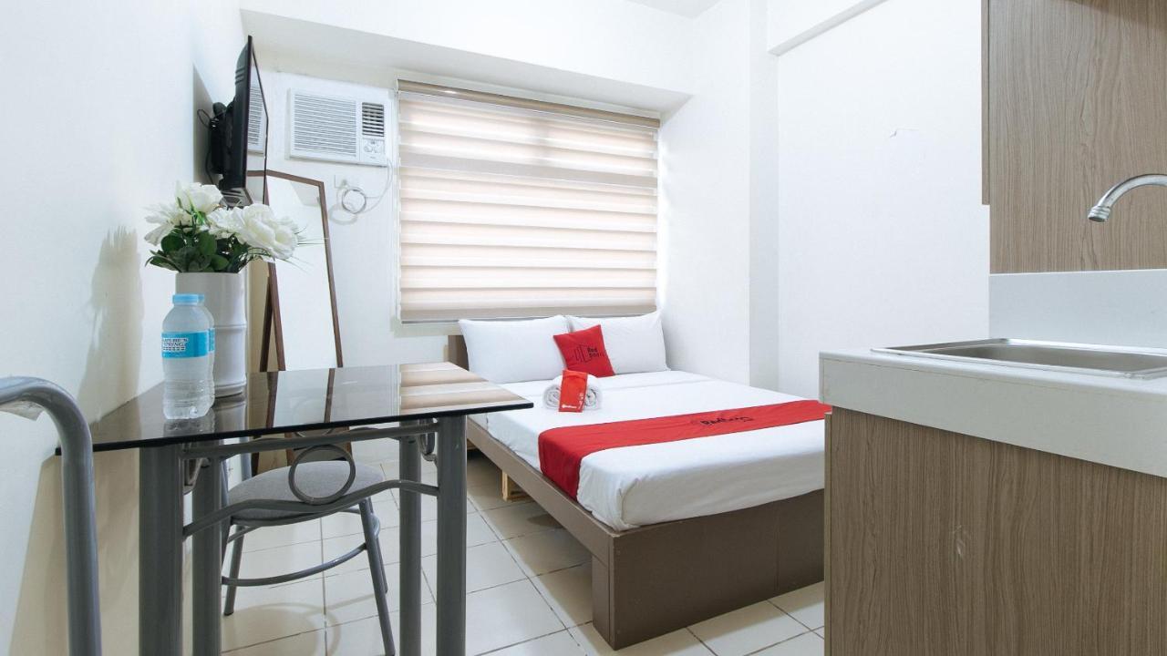 Reddoorz Plus @ Urban Deca Tower Edsa 2 Mandaluyong Eksteriør bilde