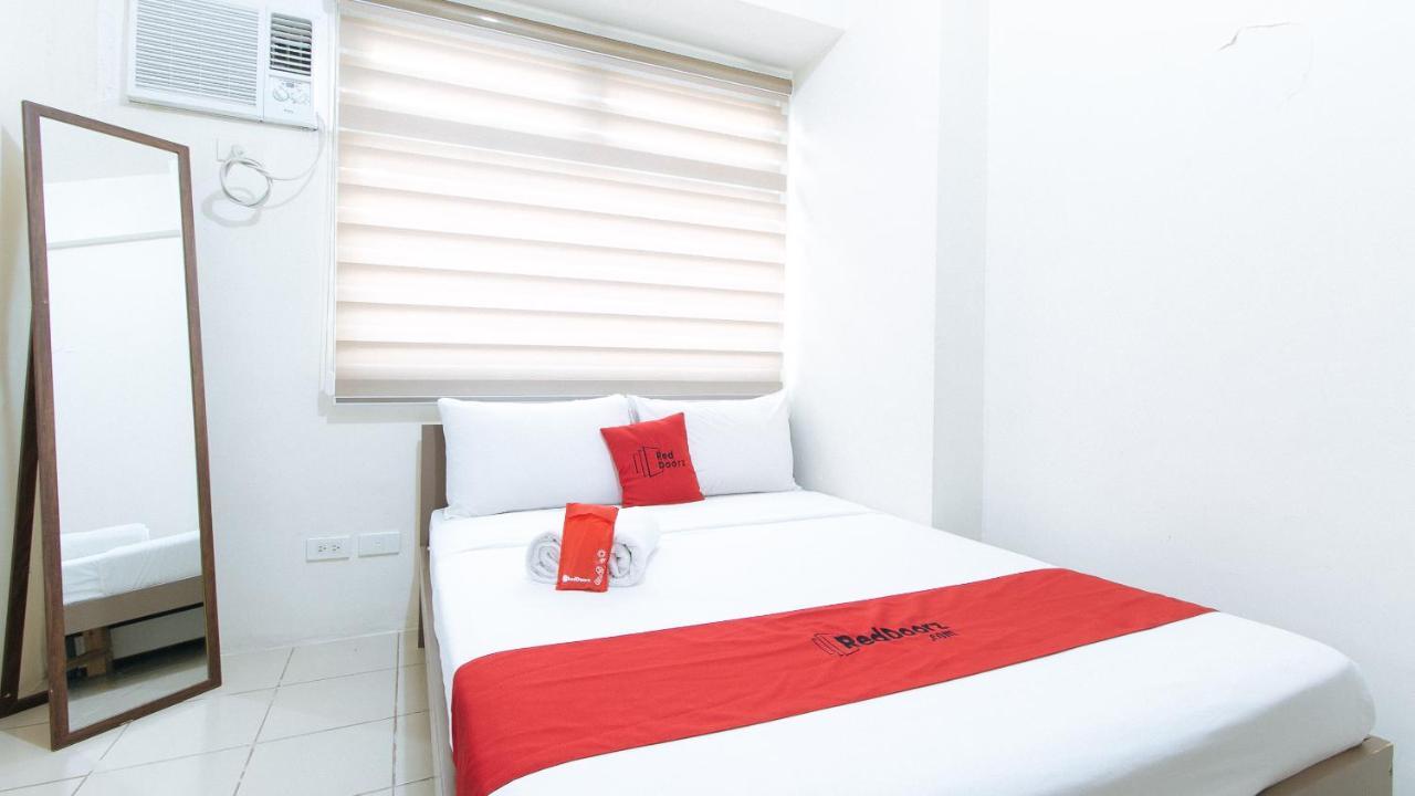 Reddoorz Plus @ Urban Deca Tower Edsa 2 Mandaluyong Eksteriør bilde