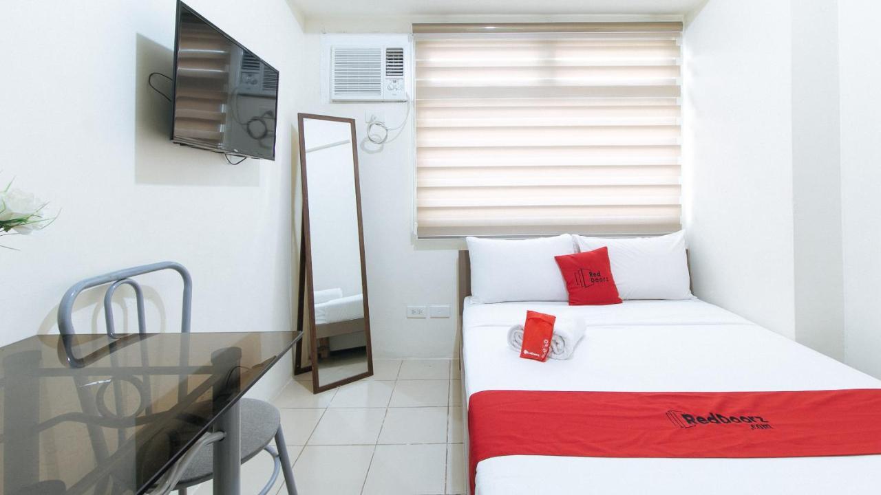 Reddoorz Plus @ Urban Deca Tower Edsa 2 Mandaluyong Eksteriør bilde